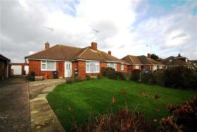 2 bedroom Detached for sale